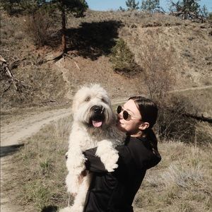 Meet your Posher, Cecilia